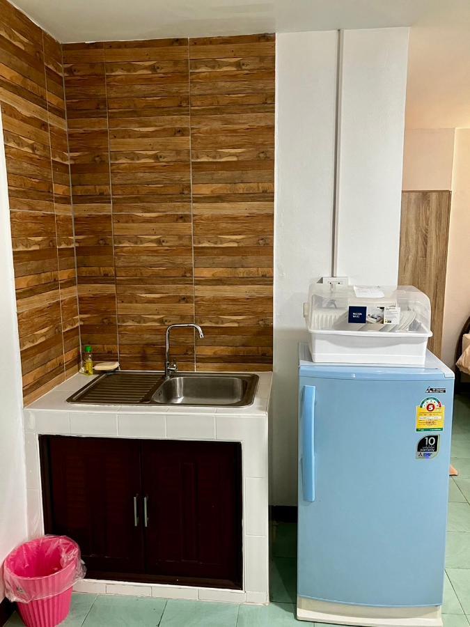 Pakdee House Hotel Удон Тани Екстериор снимка